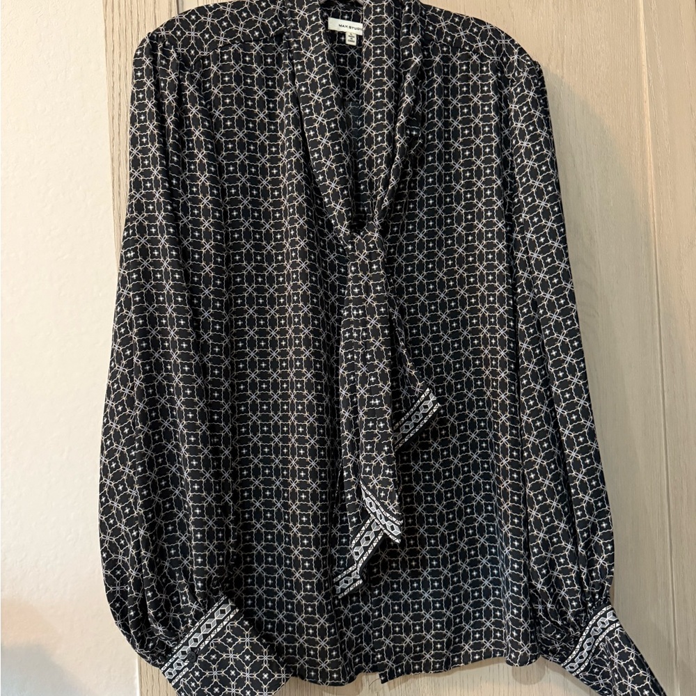 Max Studio Black Tie Front Relaxed Blouse